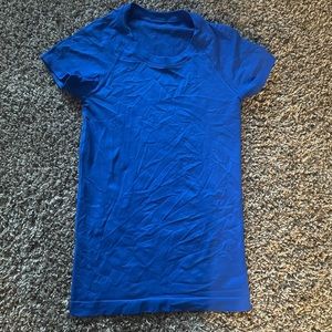 Lululemon swiftly tech shorts sleeve